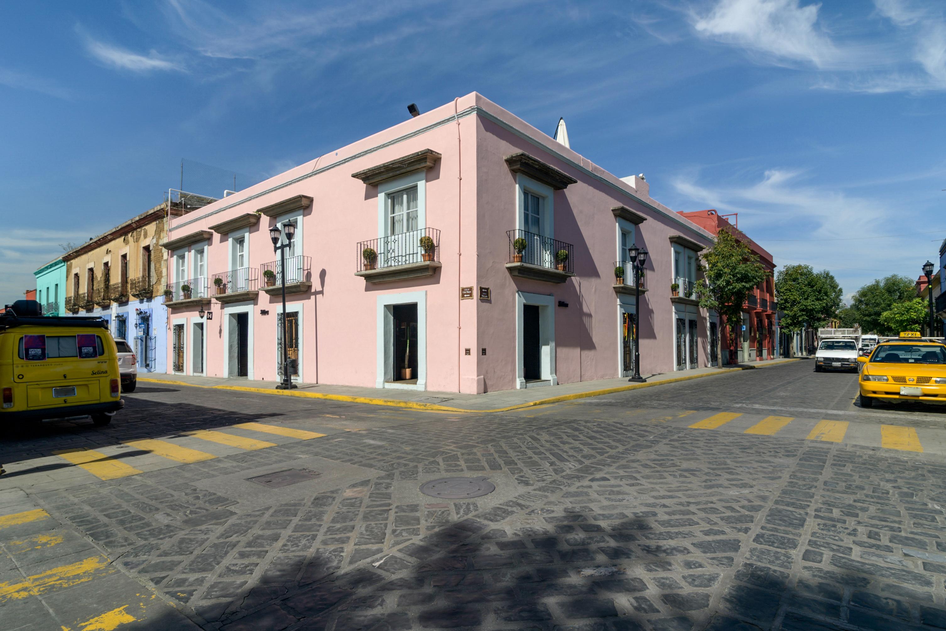 Selina Oaxaca Hotel Exterior photo