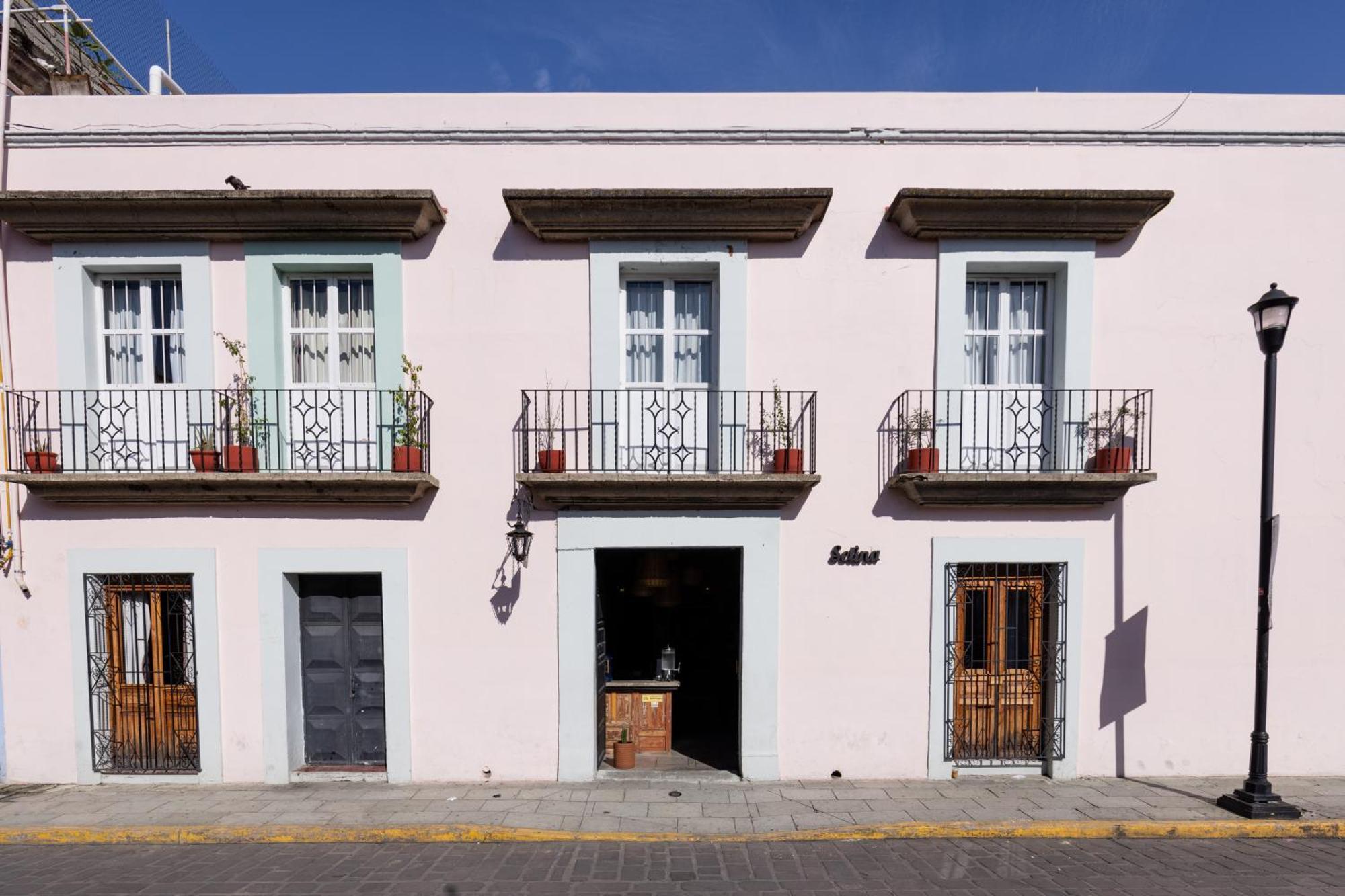 Selina Oaxaca Hotel Exterior photo
