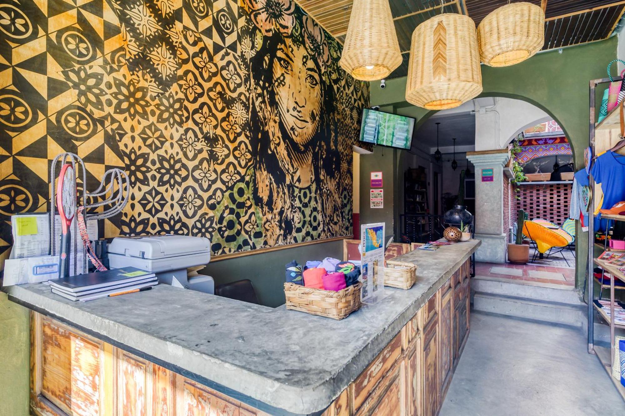 Selina Oaxaca Hotel Exterior photo